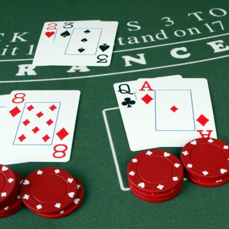 Quelle est la meilleure stratégie au blackjack ?